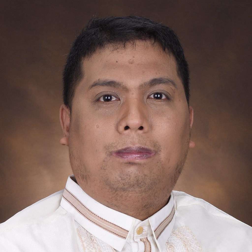 7099 geodir mentor photo 2x2 Barong